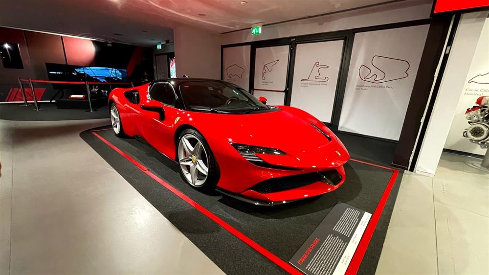 Ferrari İtalya Gezisi Turu Maranello